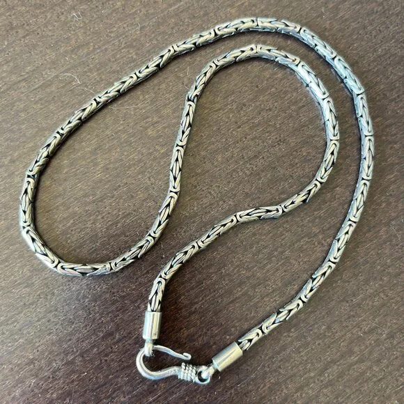 Byzantine style sterling silver chain with hook clasp - 16” - Picture 1 of 4